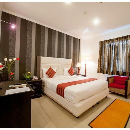 City Centre Hotel Пном Пен Екстериор снимка