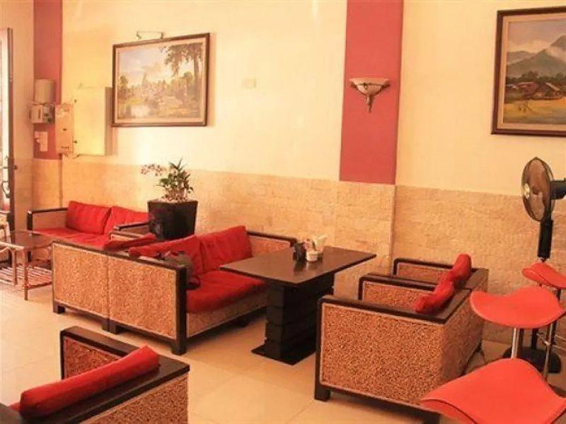 City Centre Hotel Пном Пен Екстериор снимка