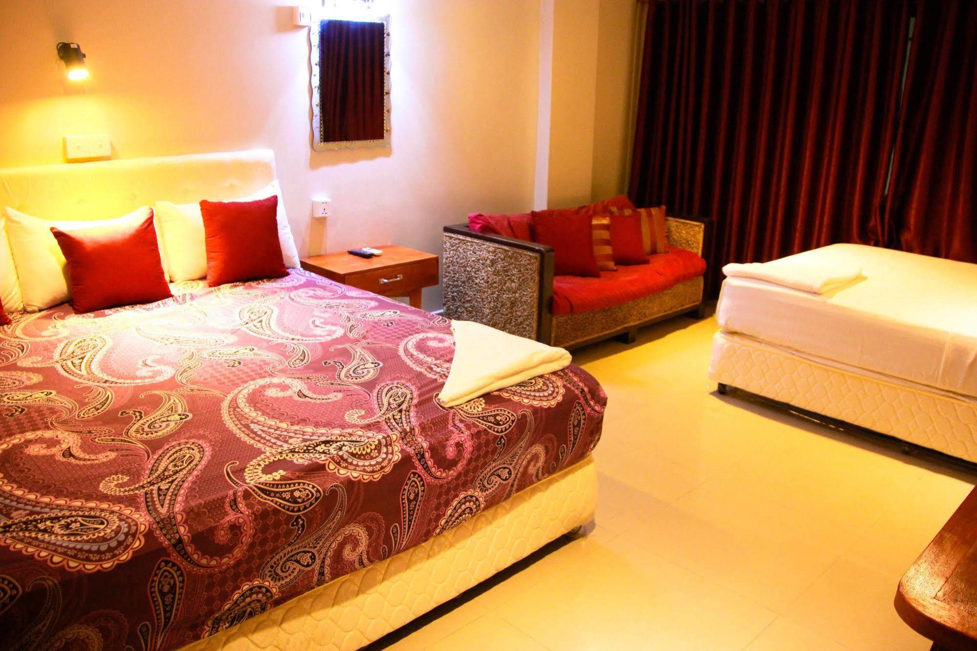 City Centre Hotel Пном Пен Екстериор снимка